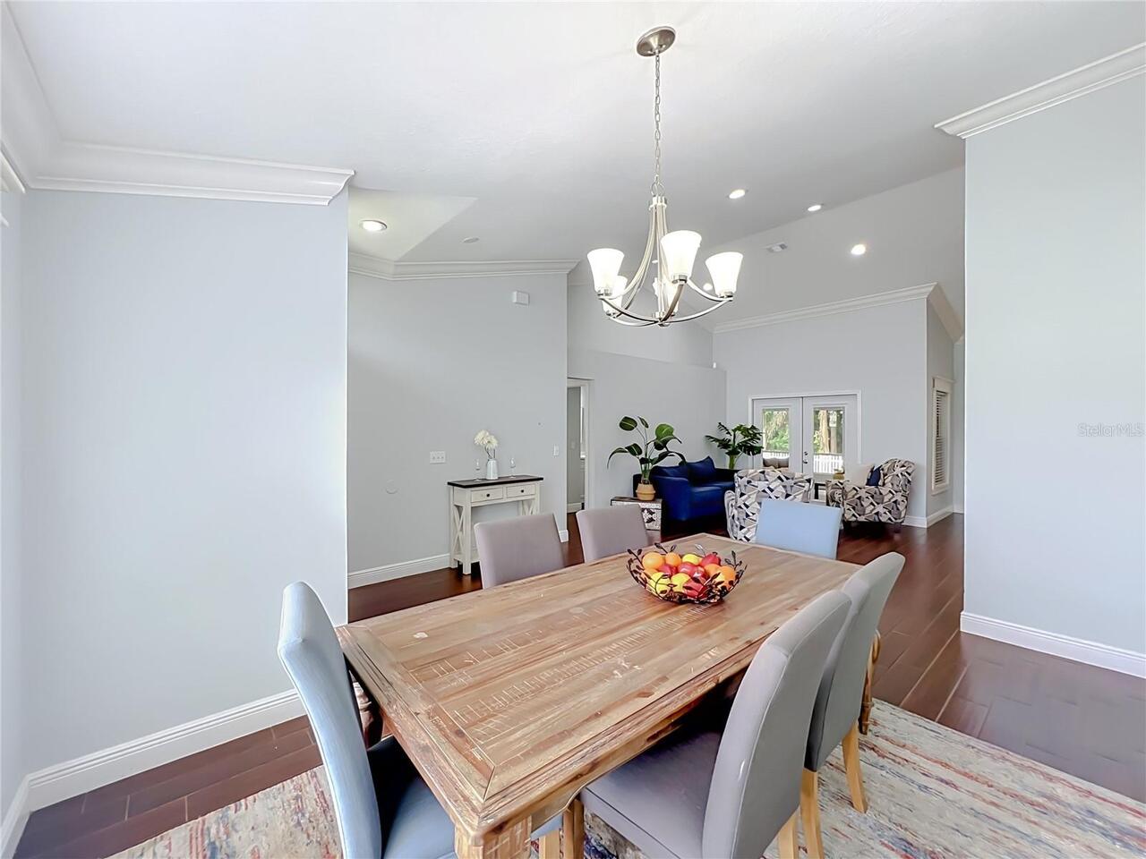 Listing Photo 14