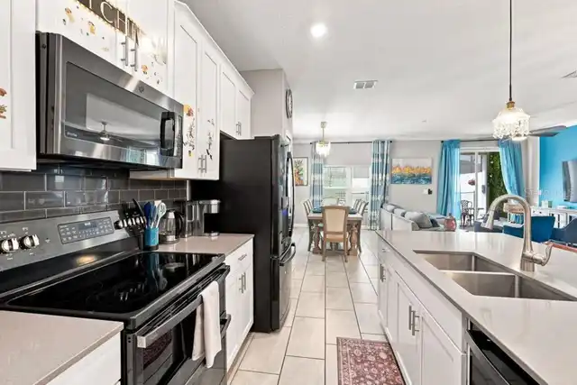 Listing Photo 19