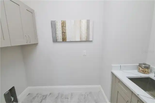 Listing Photo 34