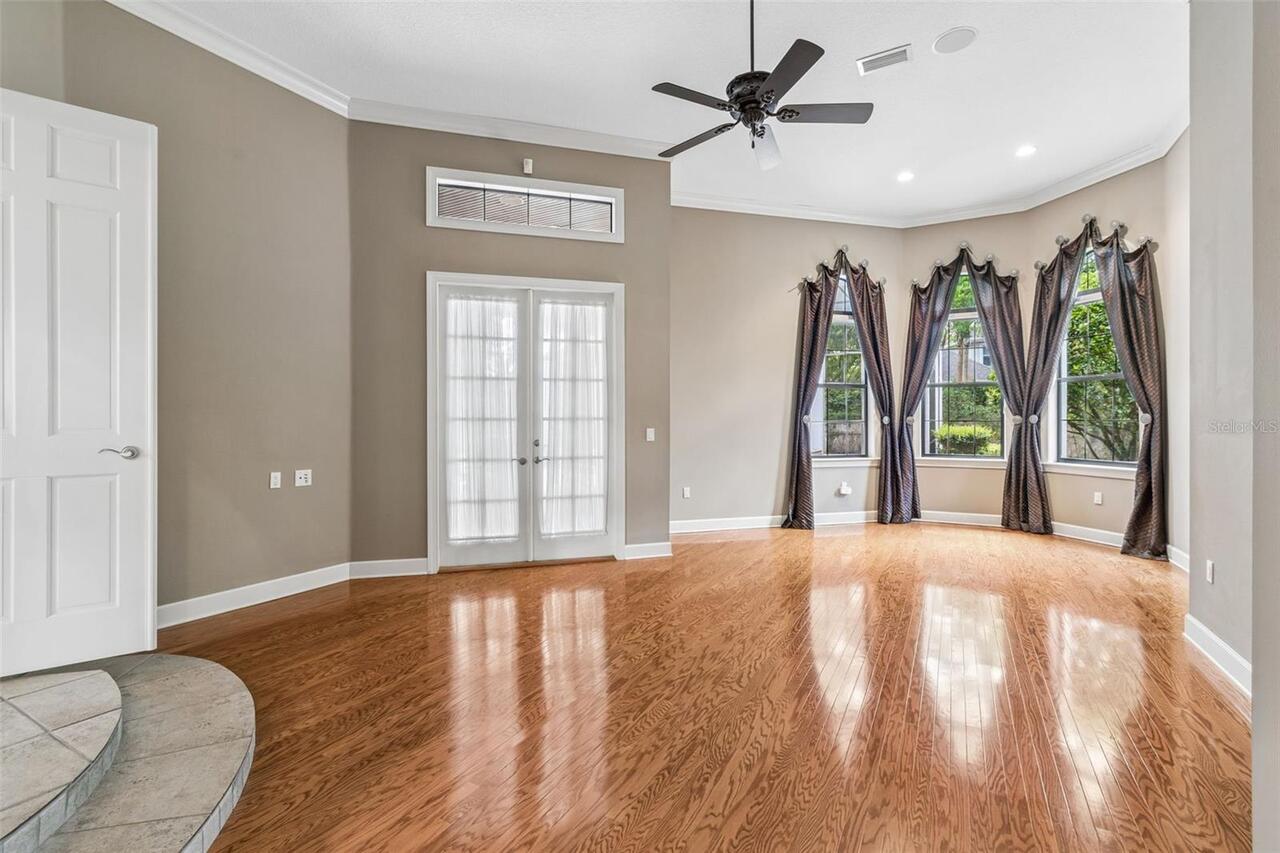 Listing Photo 17