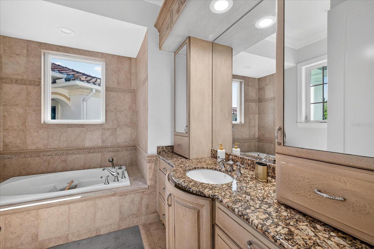 Listing Photo 74