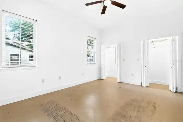 Listing Photo 14
