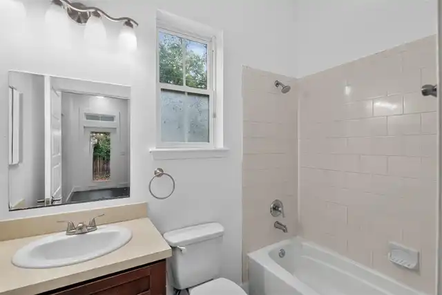 Listing Photo 16
