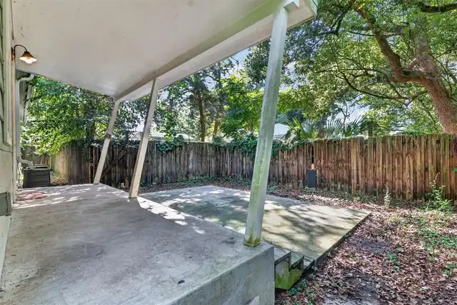 Listing Photo 25