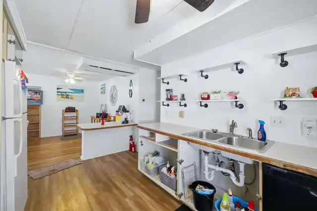 Listing Photo 19
