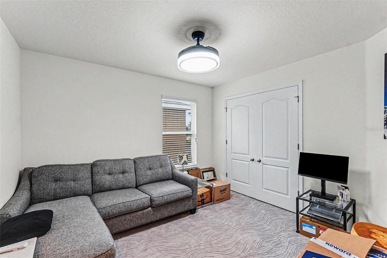 Listing Photo 17