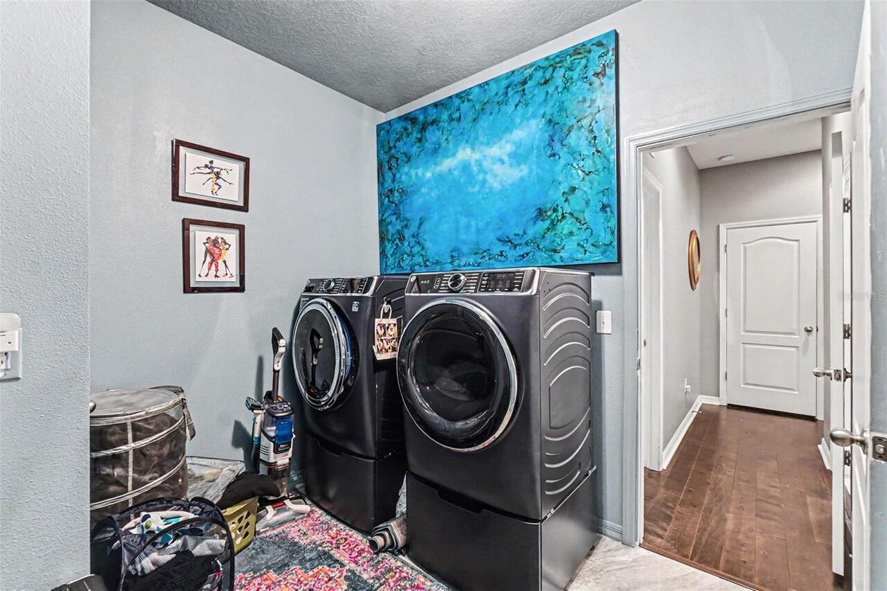 Listing Photo 25