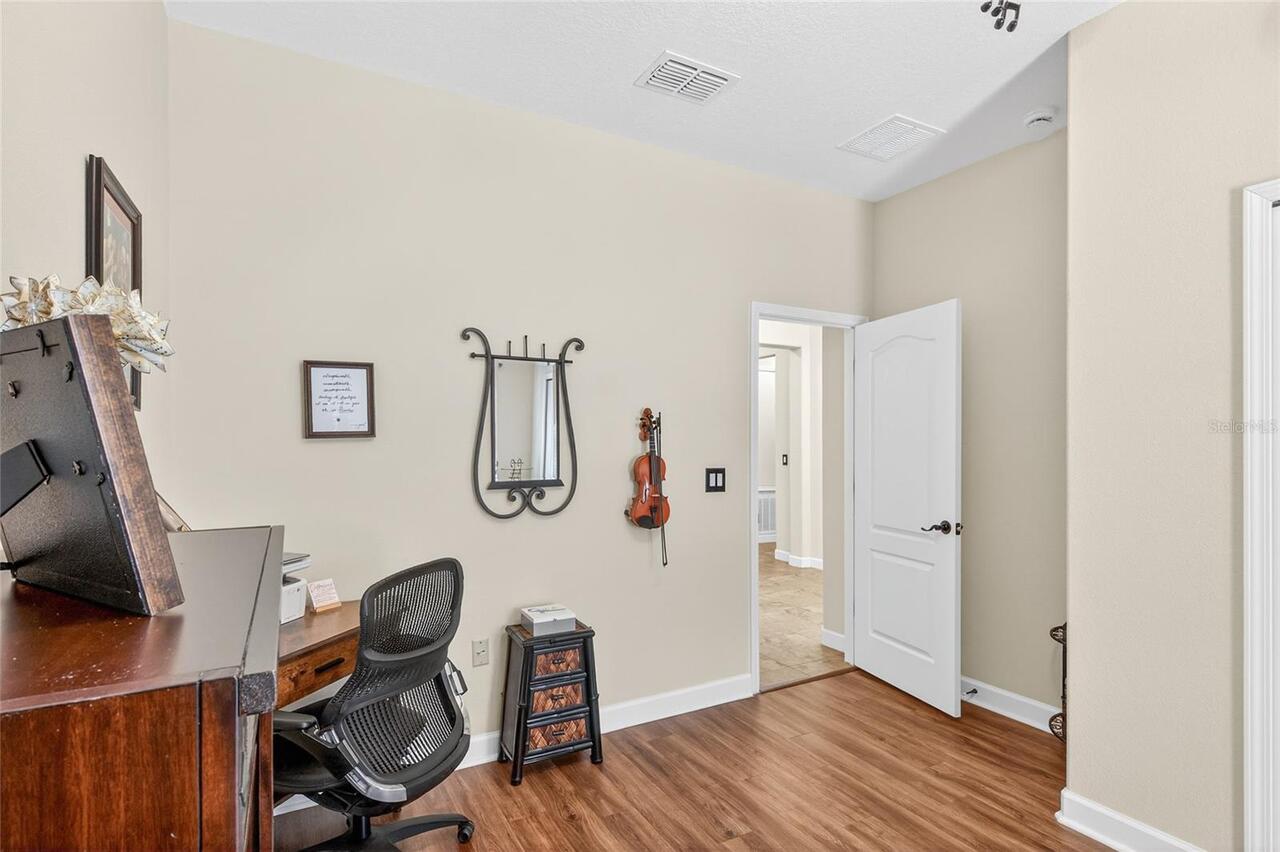Listing Photo 29