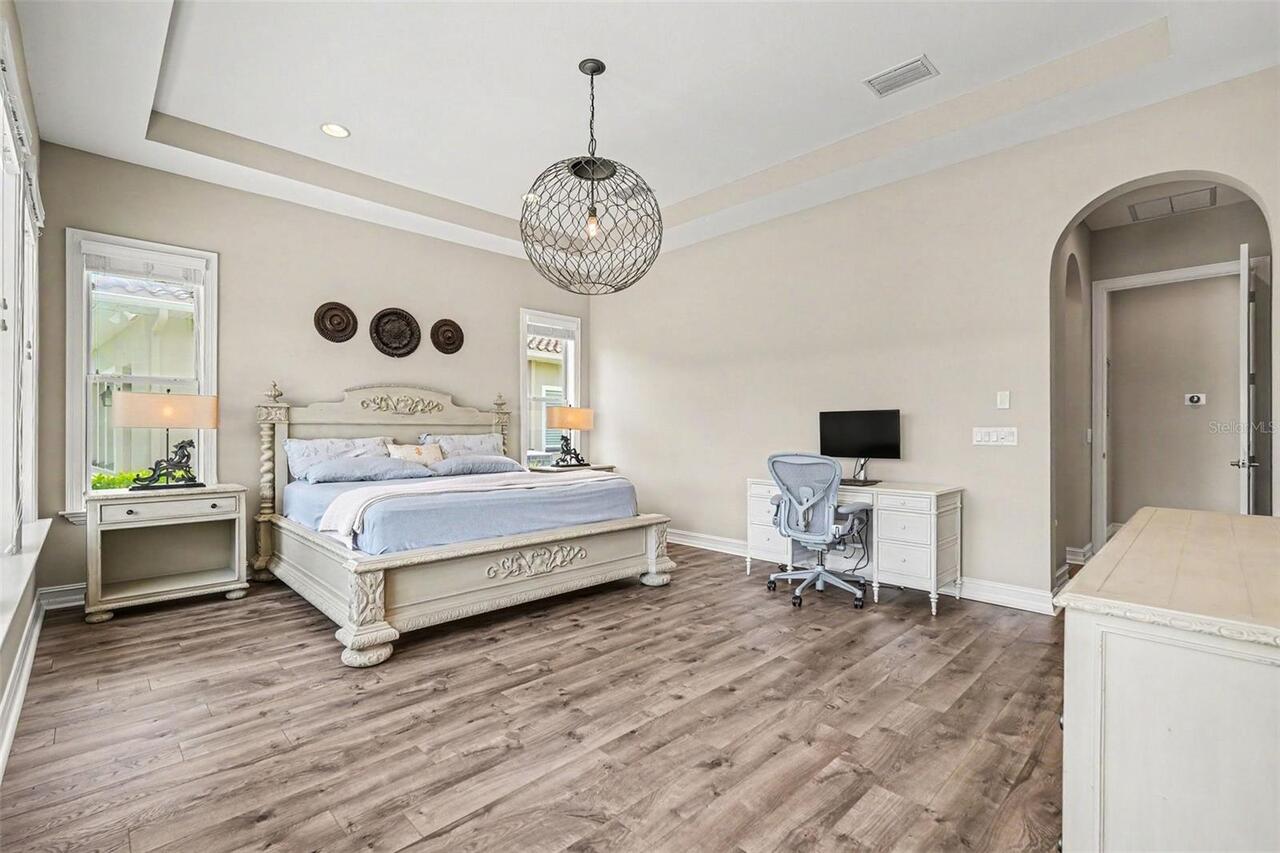 Listing Photo 19