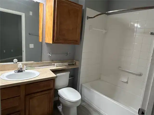 Listing Photo 7