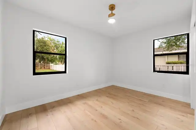 Listing Photo 27