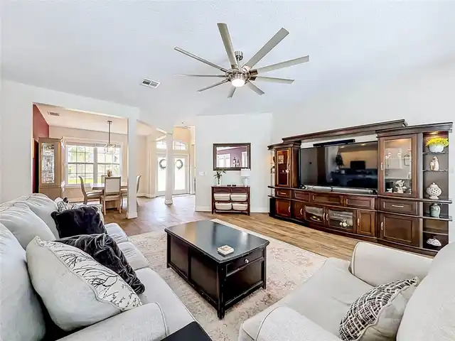 Listing Photo 27