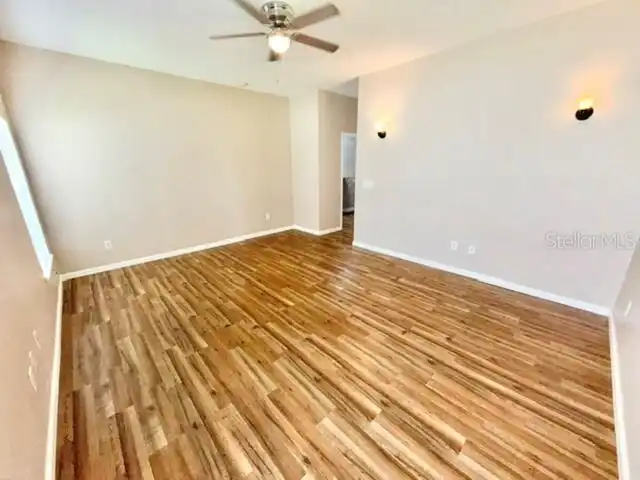 Listing Photo 13