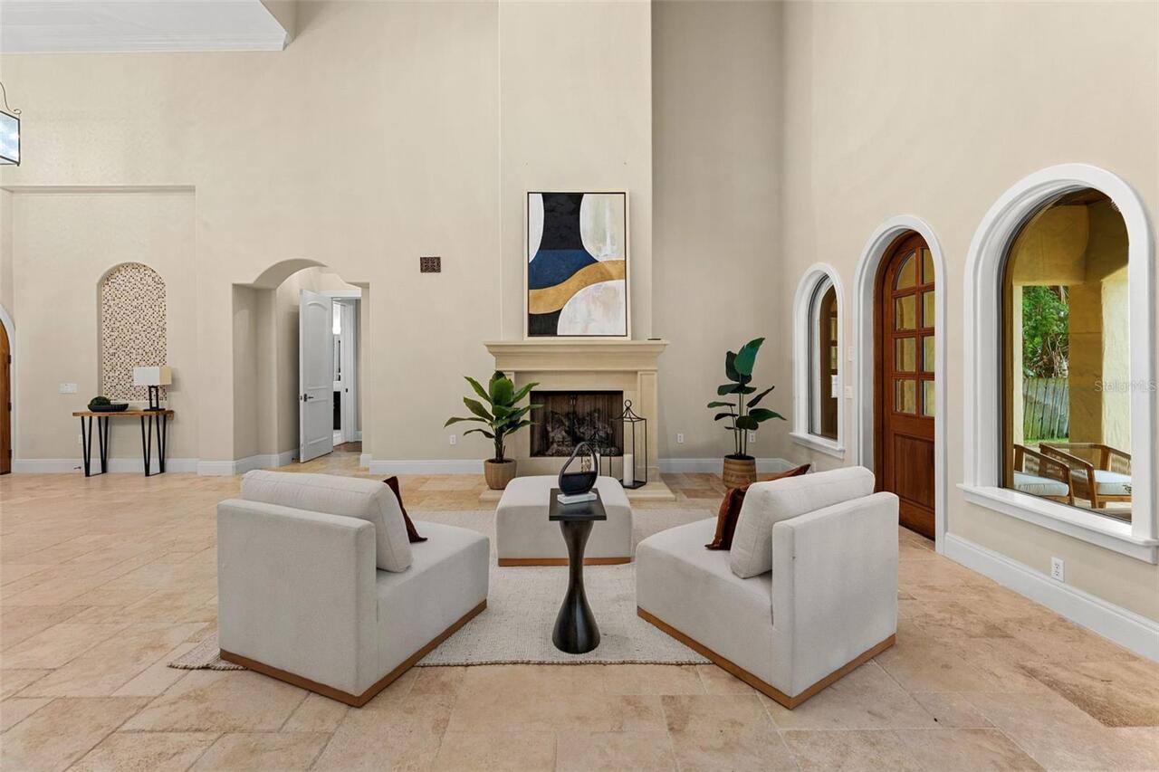 Listing Photo 12