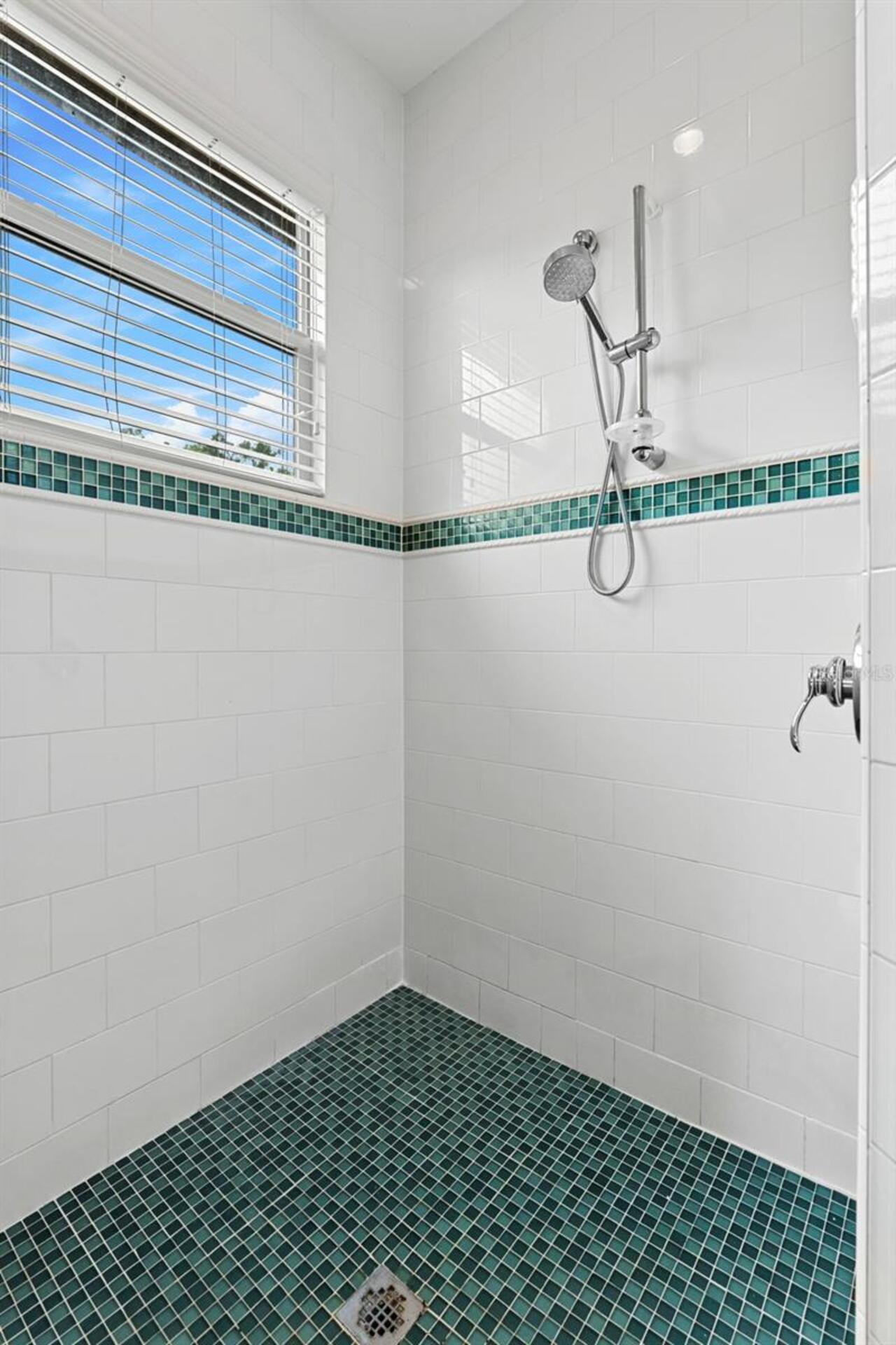 Listing Photo 43