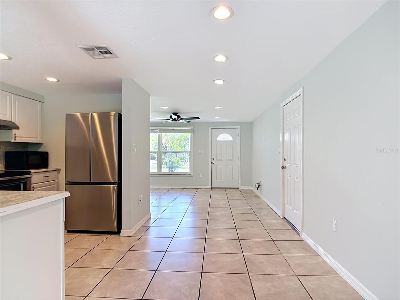 Listing Photo 8