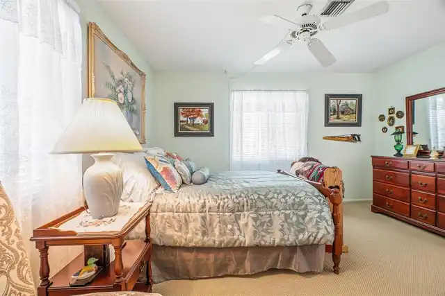 Listing Photo 20
