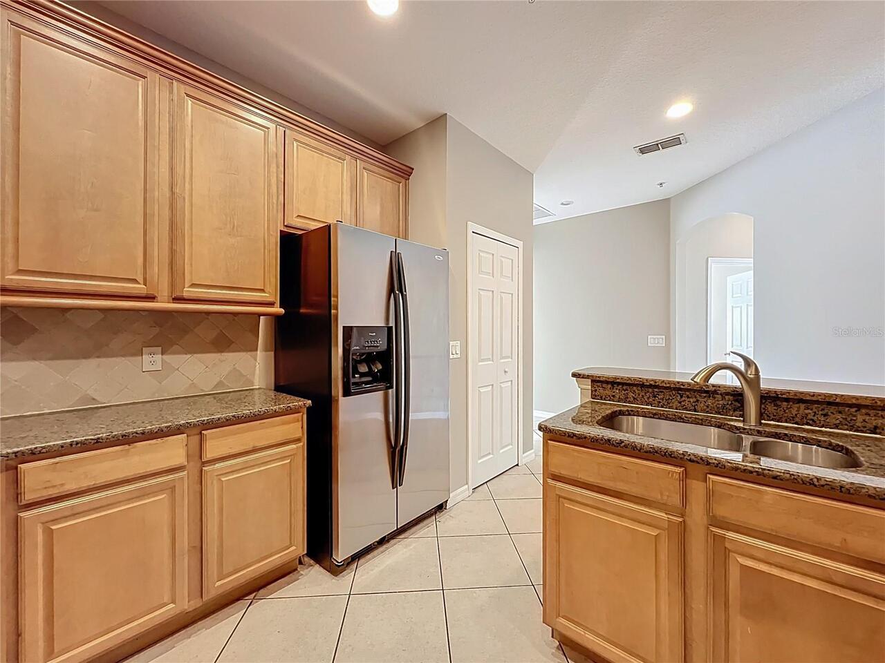 Listing Photo 14