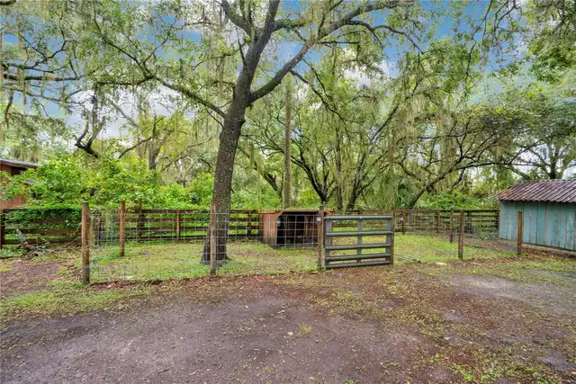 Listing Photo 52