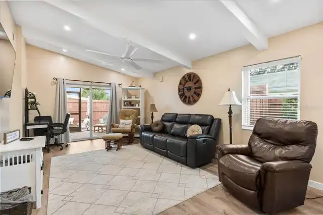 Listing Photo 7