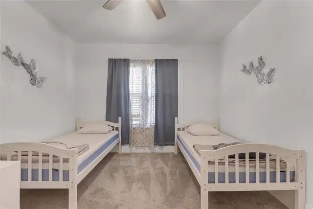 Listing Photo 17