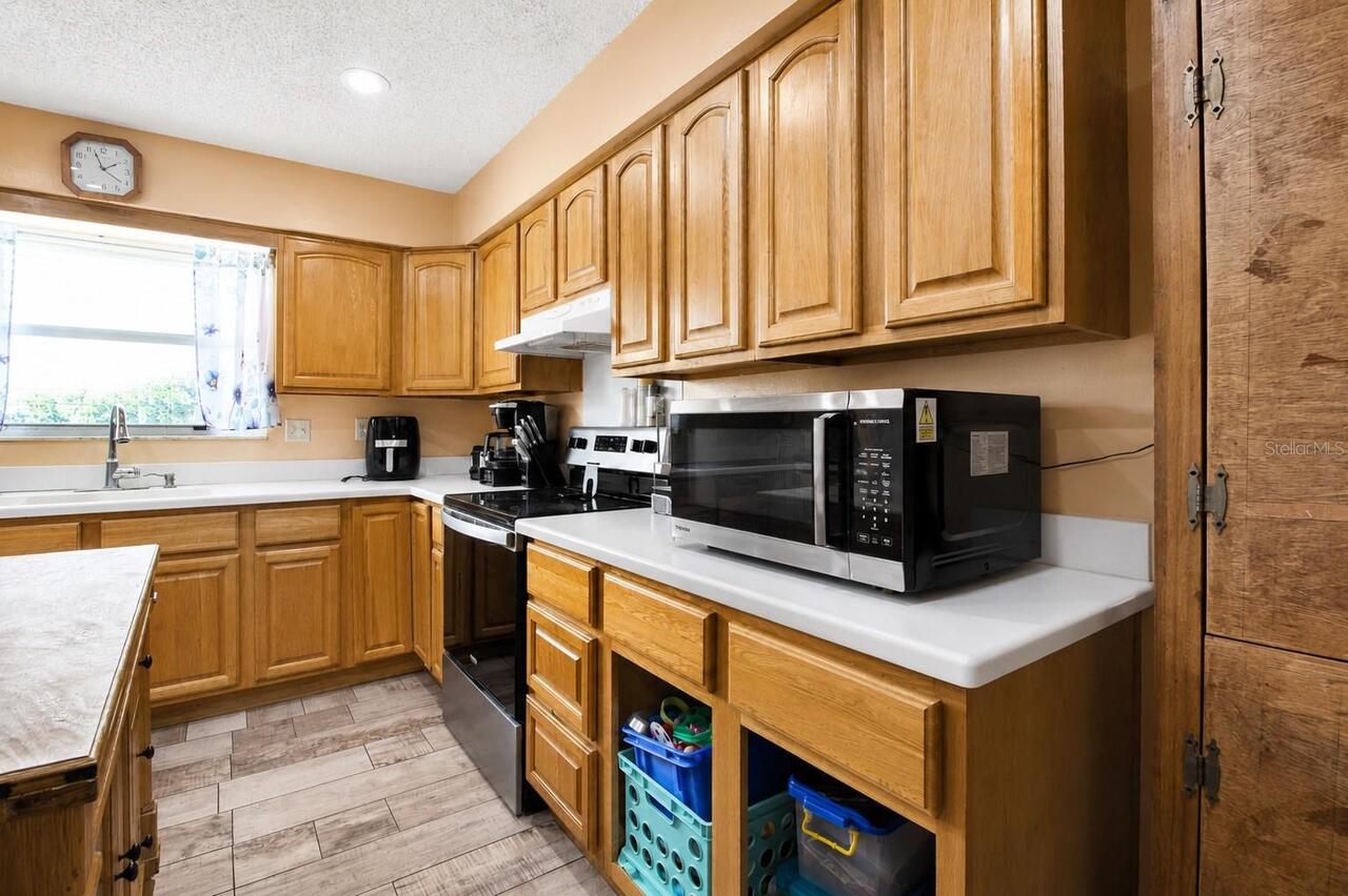 Listing Photo 13