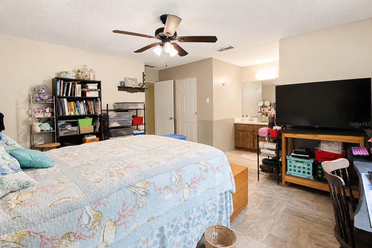 Listing Photo 23