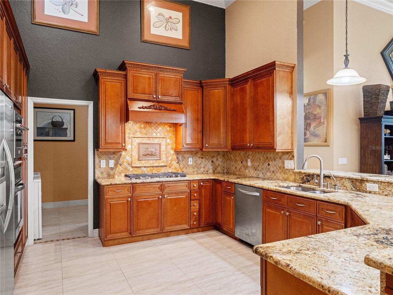 Listing Photo 17