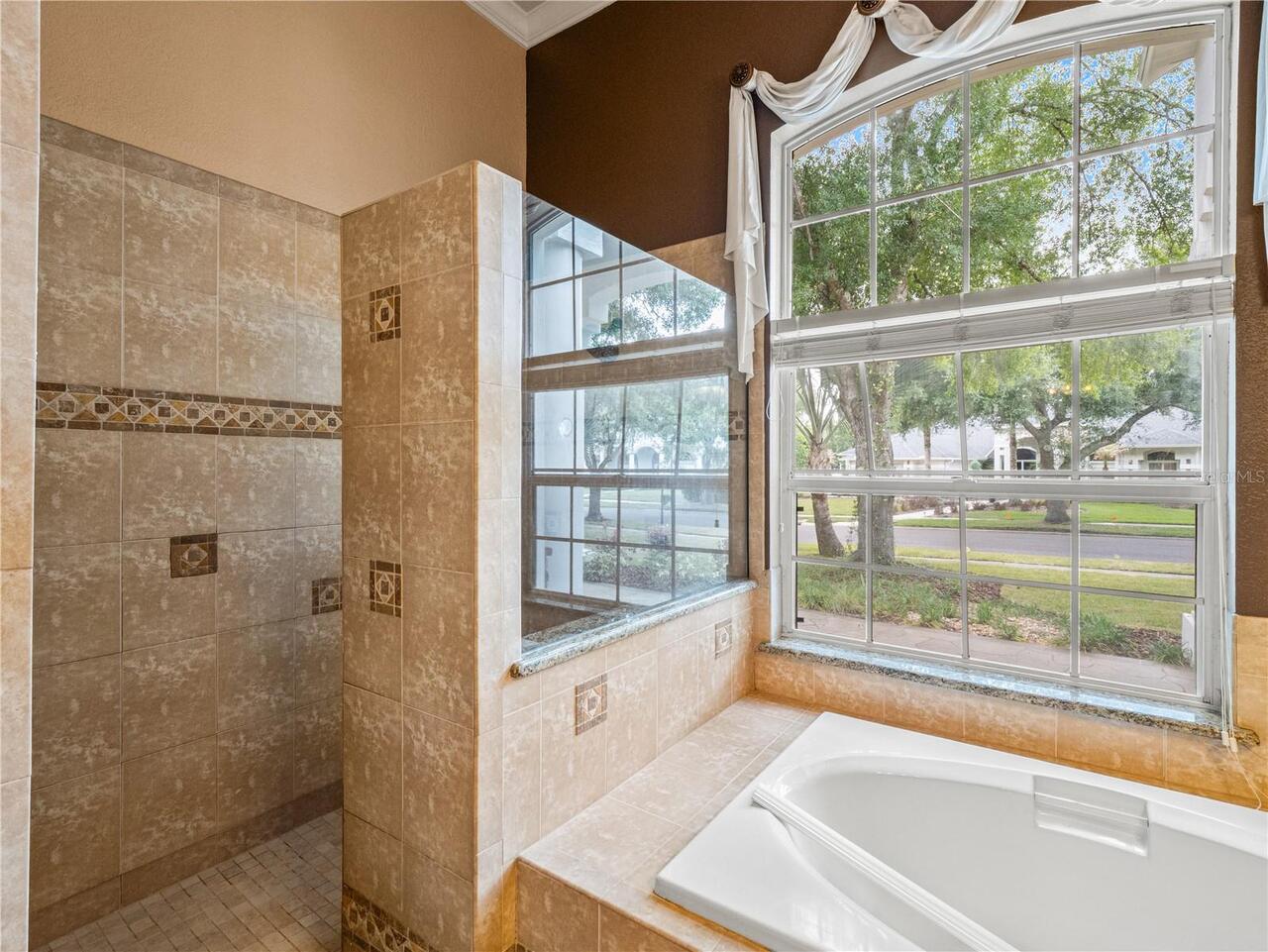Listing Photo 33
