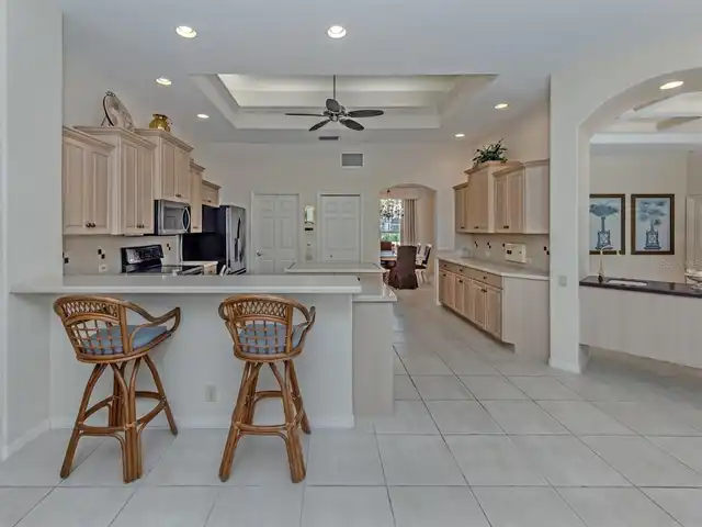 Listing Photo 17