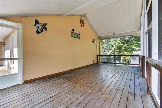 Listing Photo 32