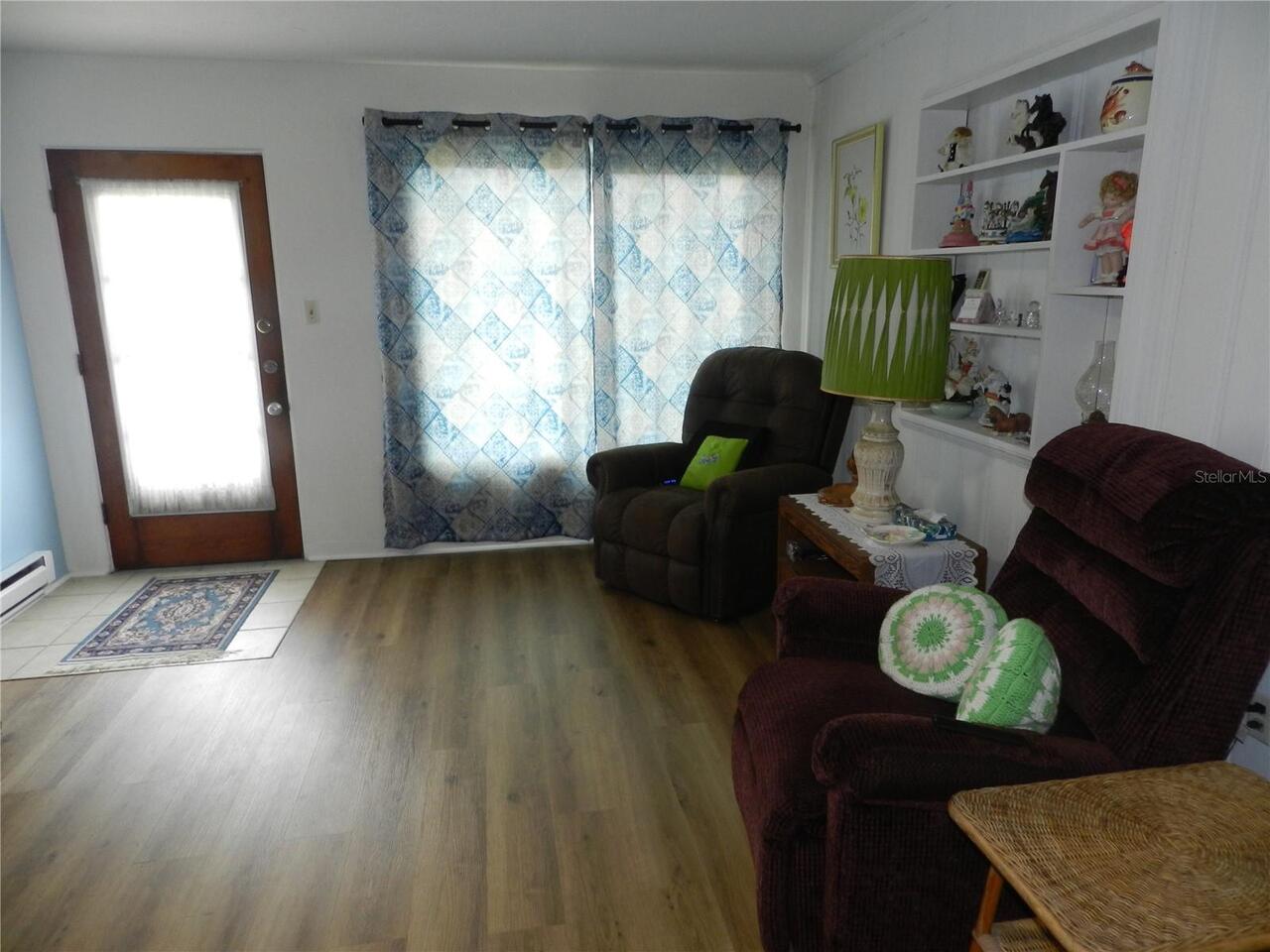 Listing Photo 6