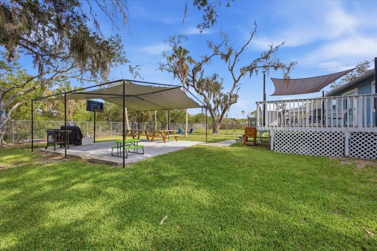 Listing Photo 6