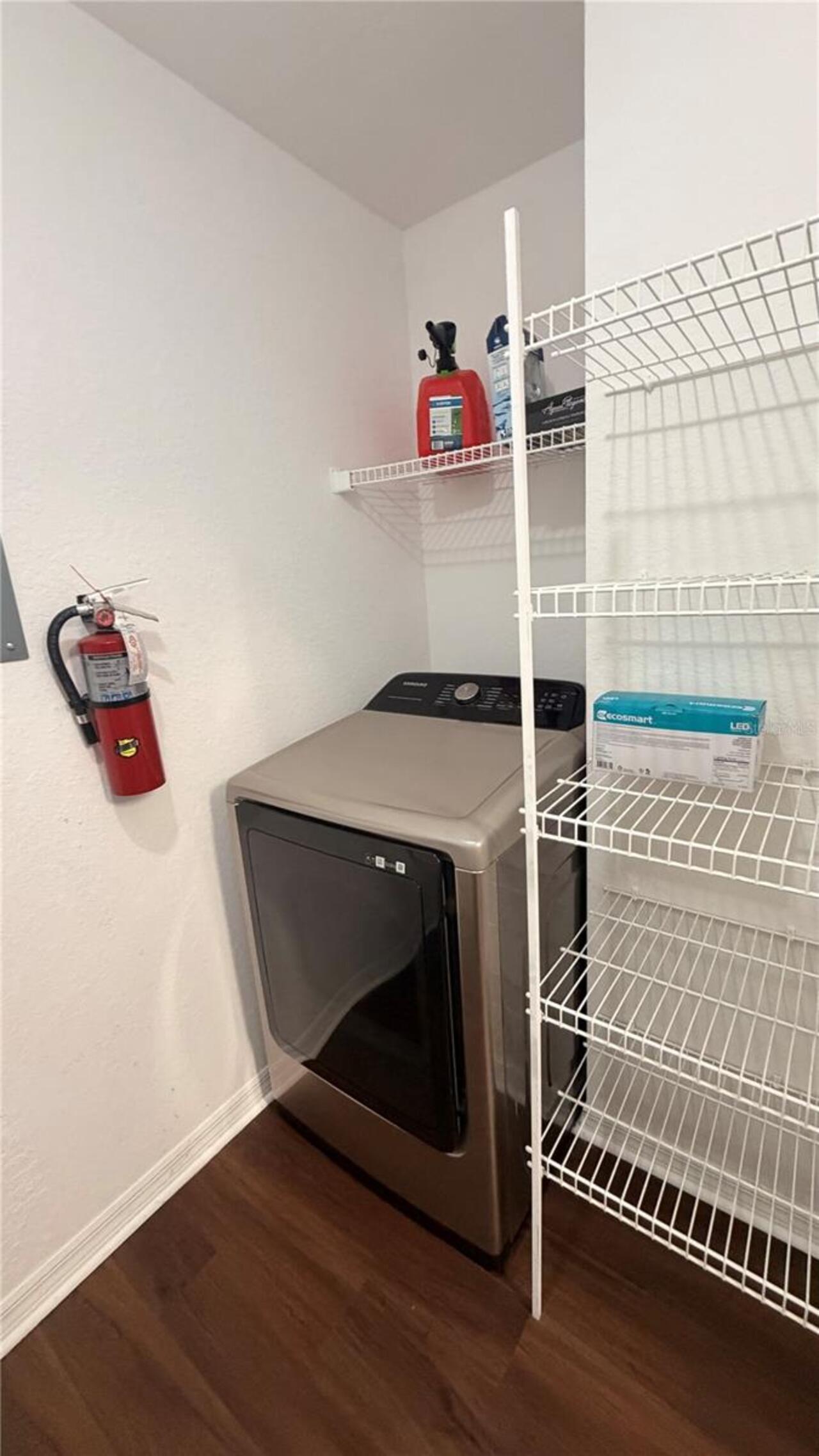 Listing Photo 11