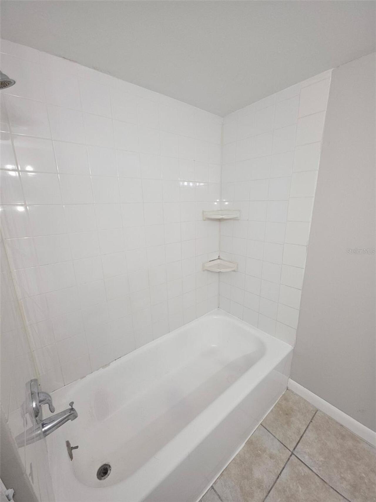 Listing Photo 10
