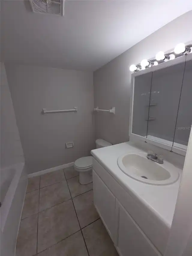 Listing Photo 13