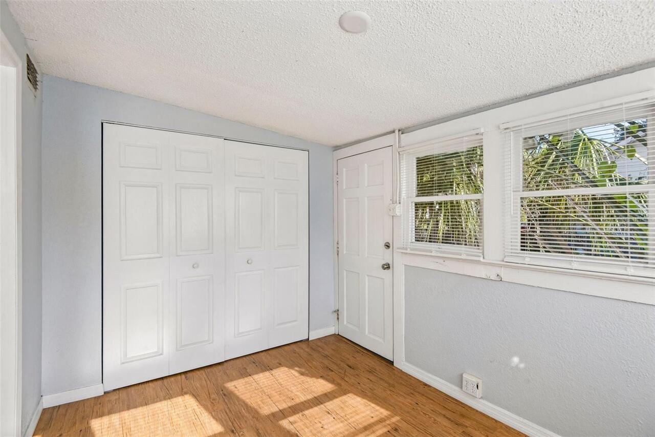 Listing Photo 16