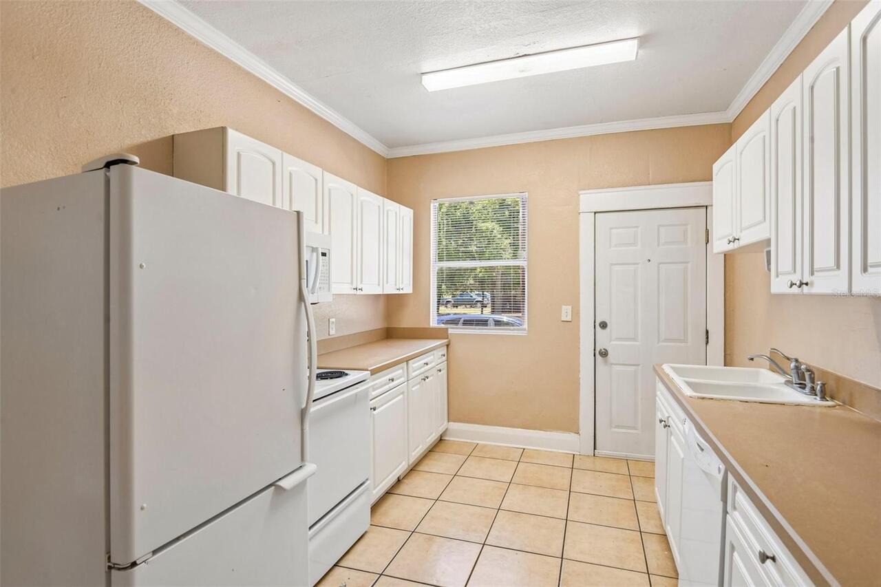 Listing Photo 23