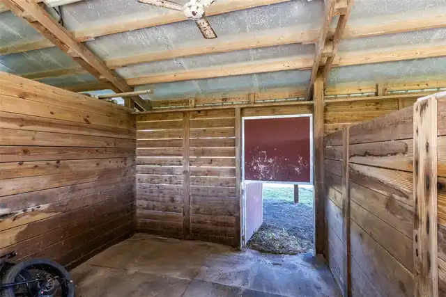 Listing Photo 42