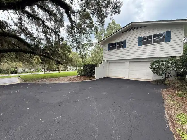 Listing Photo 38