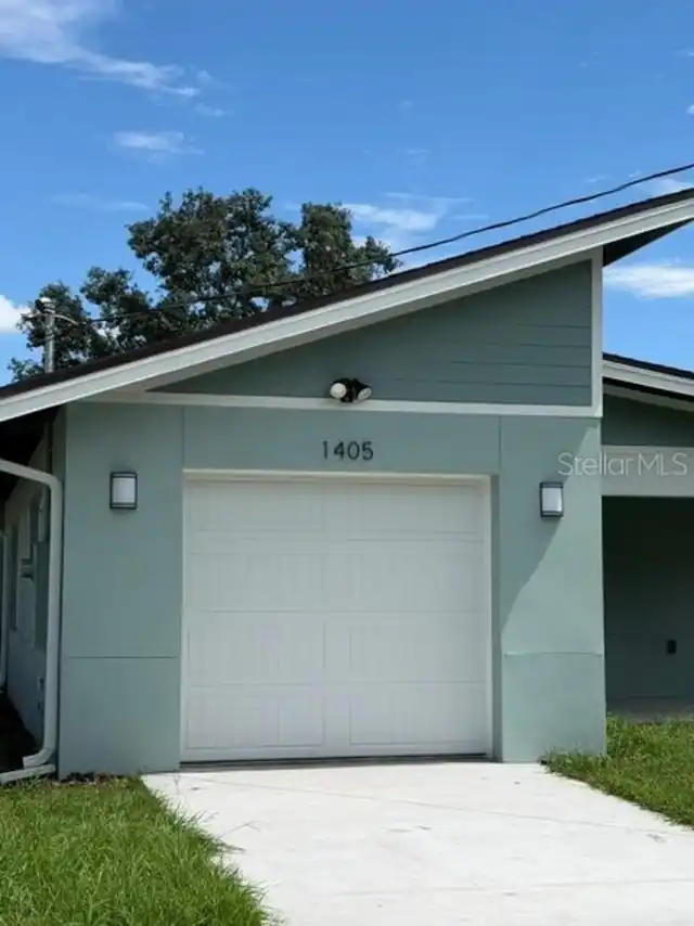 Listing Photo 12