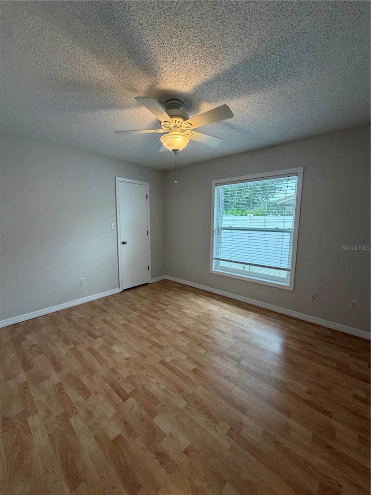 Listing Photo 34