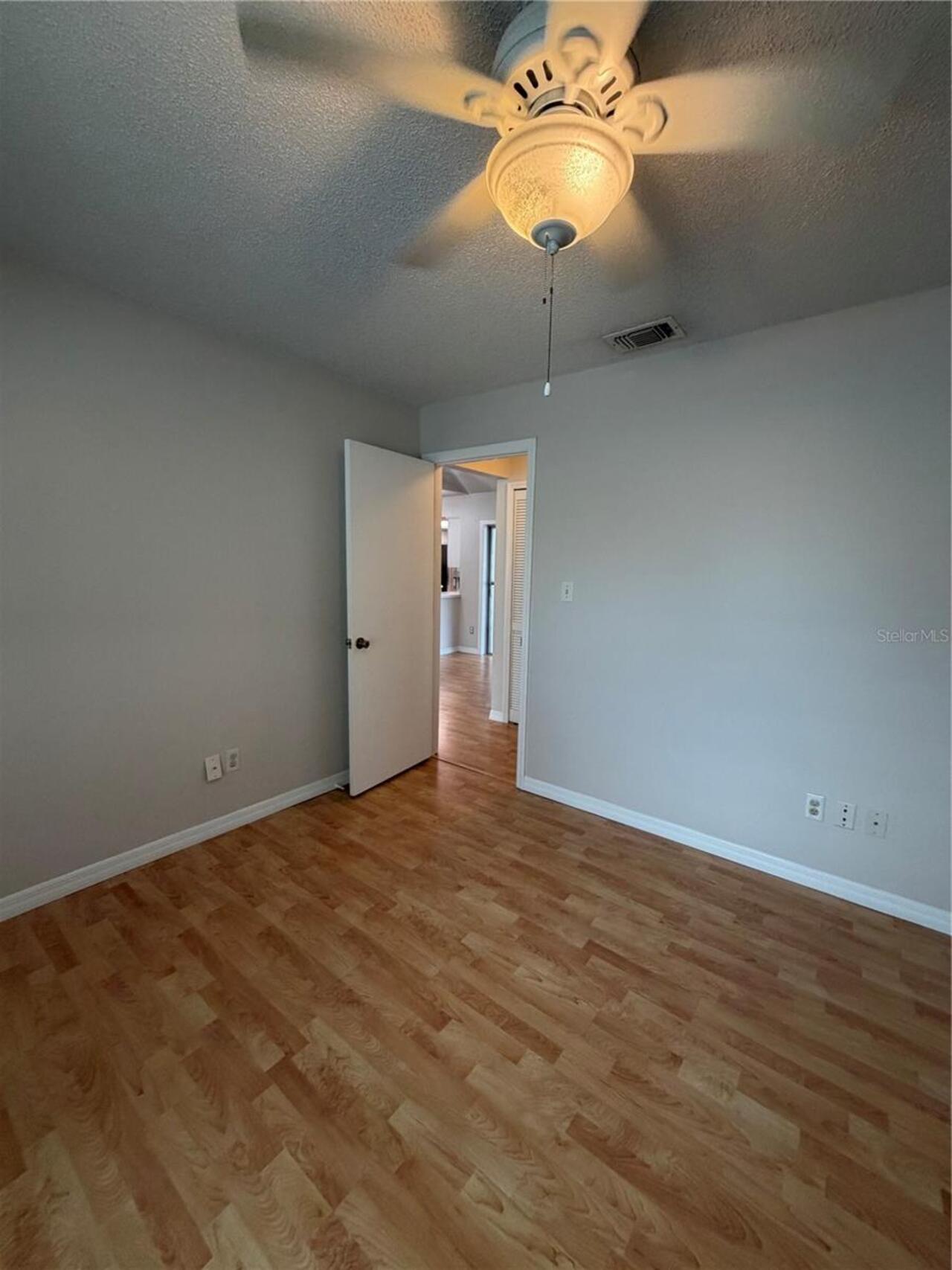 Listing Photo 37