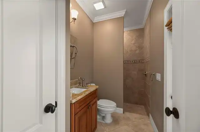 Listing Photo 35