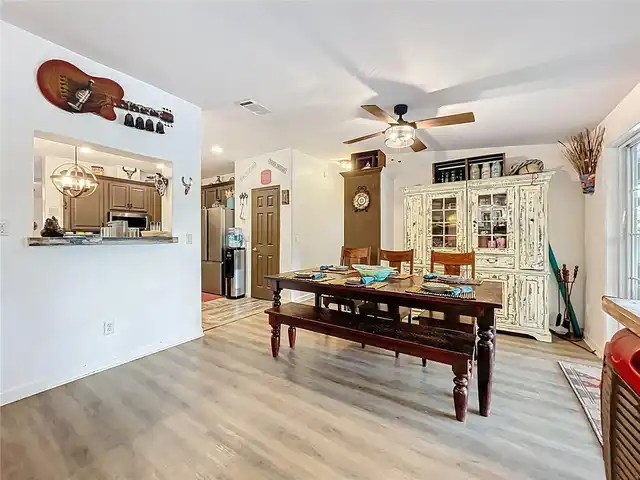 Listing Photo 24
