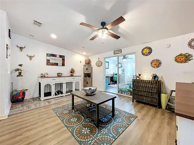 Listing Photo 38