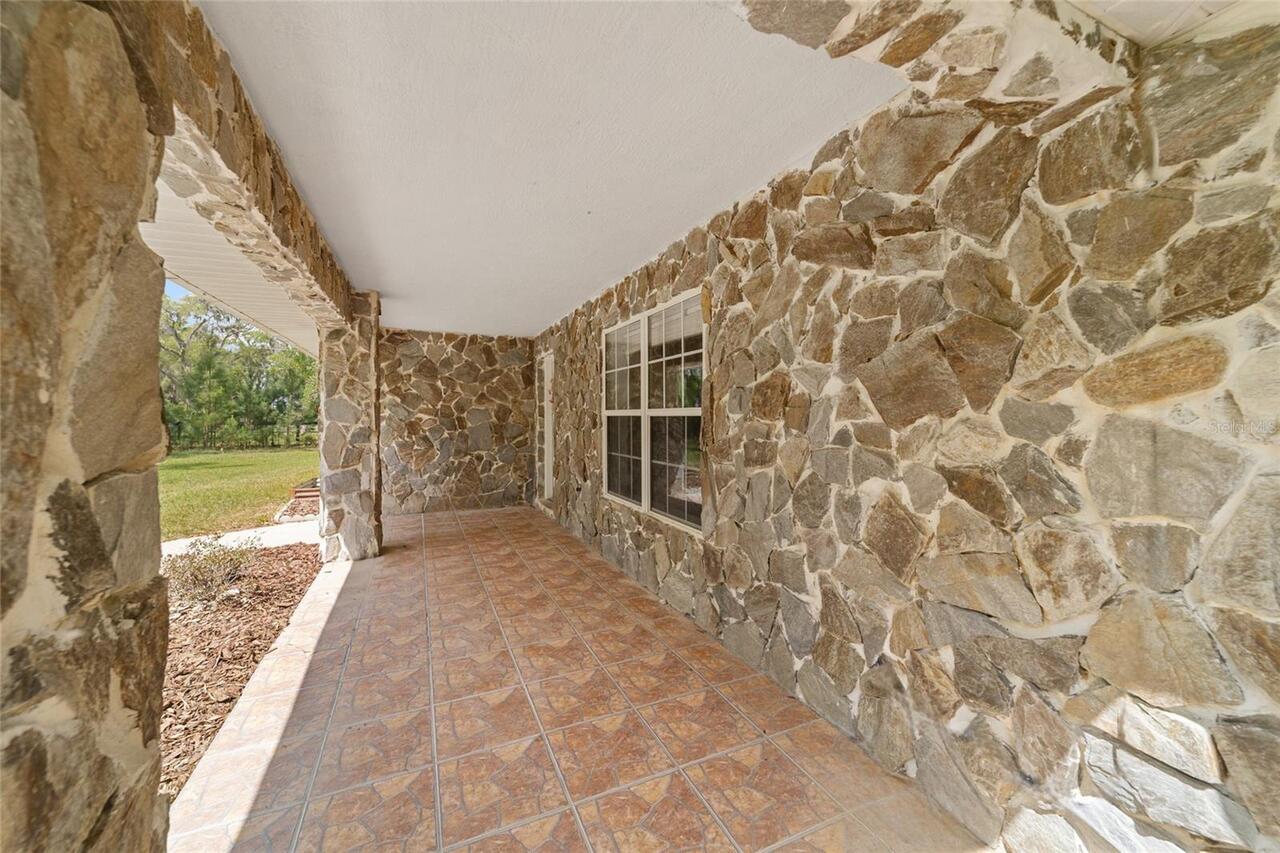 Listing Photo 7