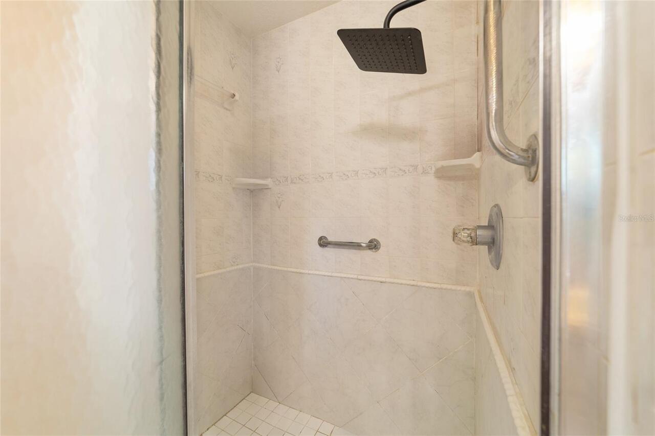 Listing Photo 42