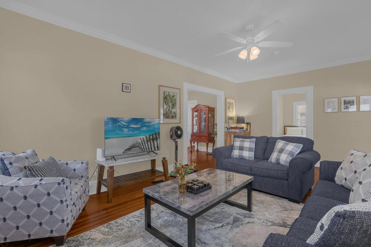 Listing Photo 6