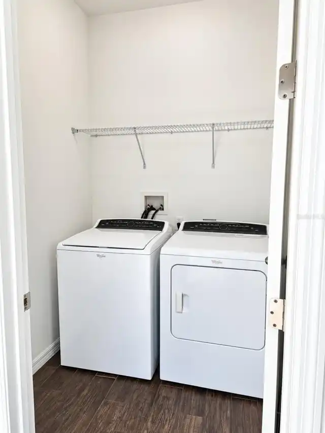 Listing Photo 9